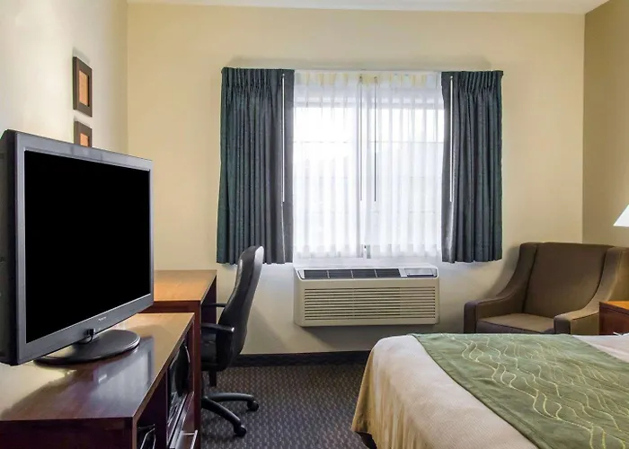 Quality Inn & Suites Vail Valley